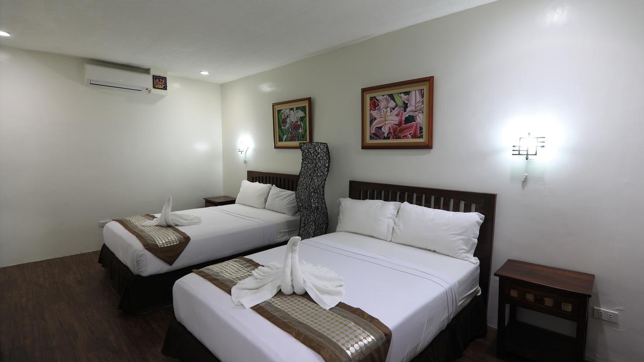 Luljetta'S Place Garden Suites 안티폴로 외부 사진